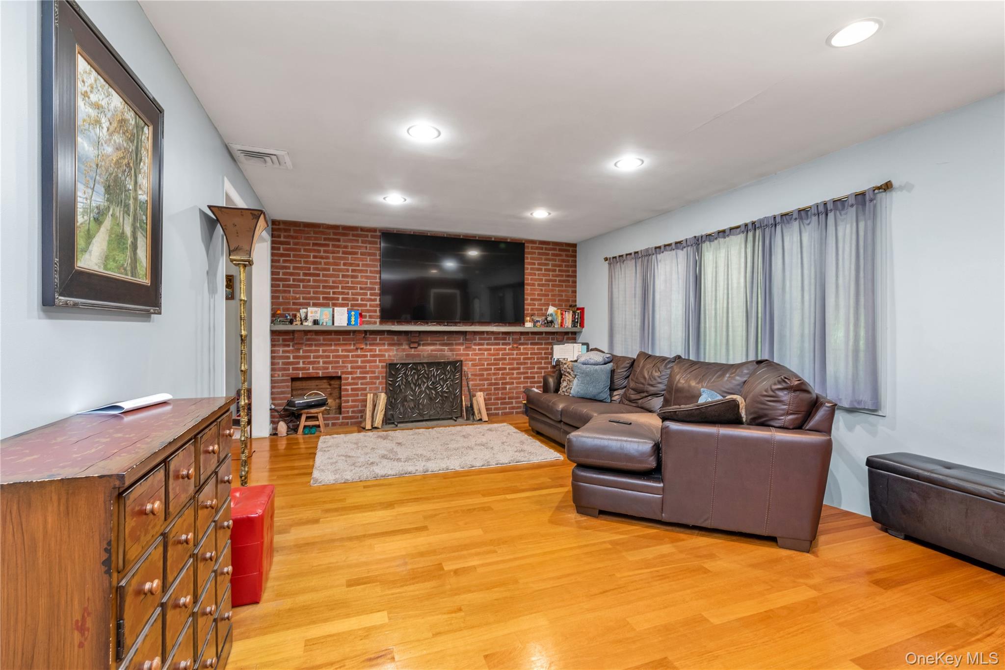 21 Laurel Avenue Property Photo 22