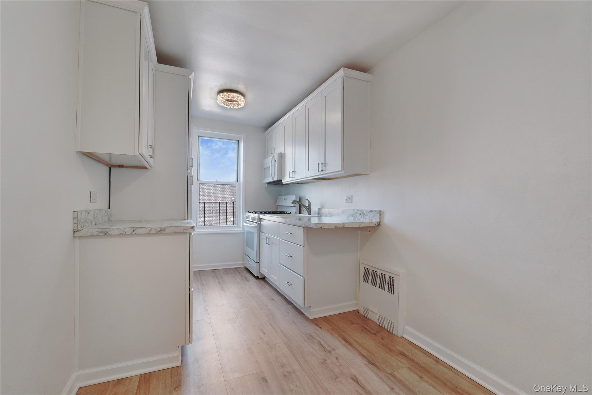 1430 Seagirt Boulevard 6h Property Photo 6