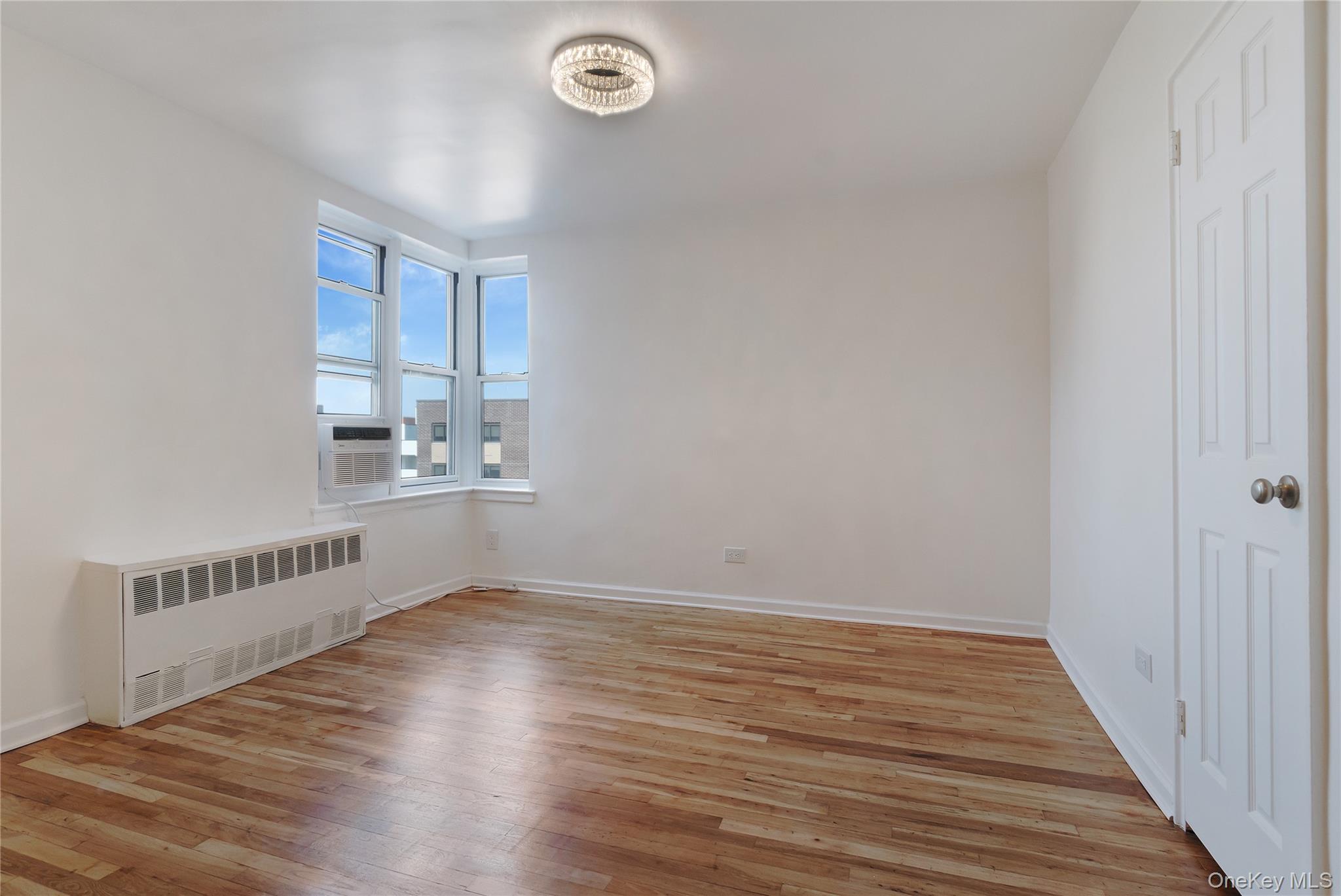 1430 Seagirt Boulevard 6h Property Photo 11