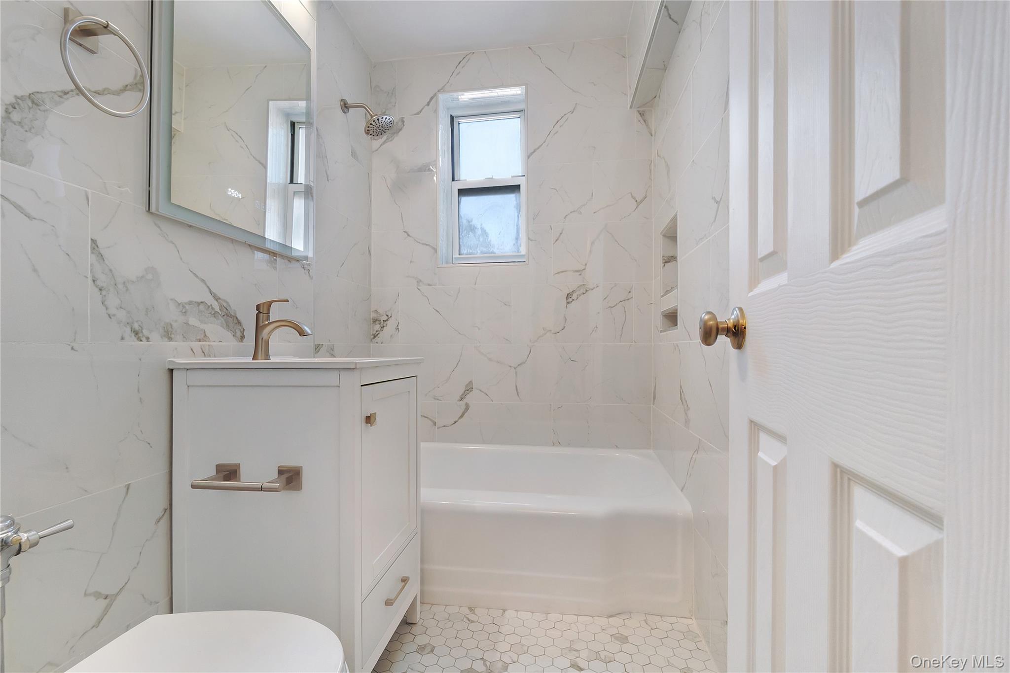 1430 Seagirt Boulevard 6h Property Photo 15