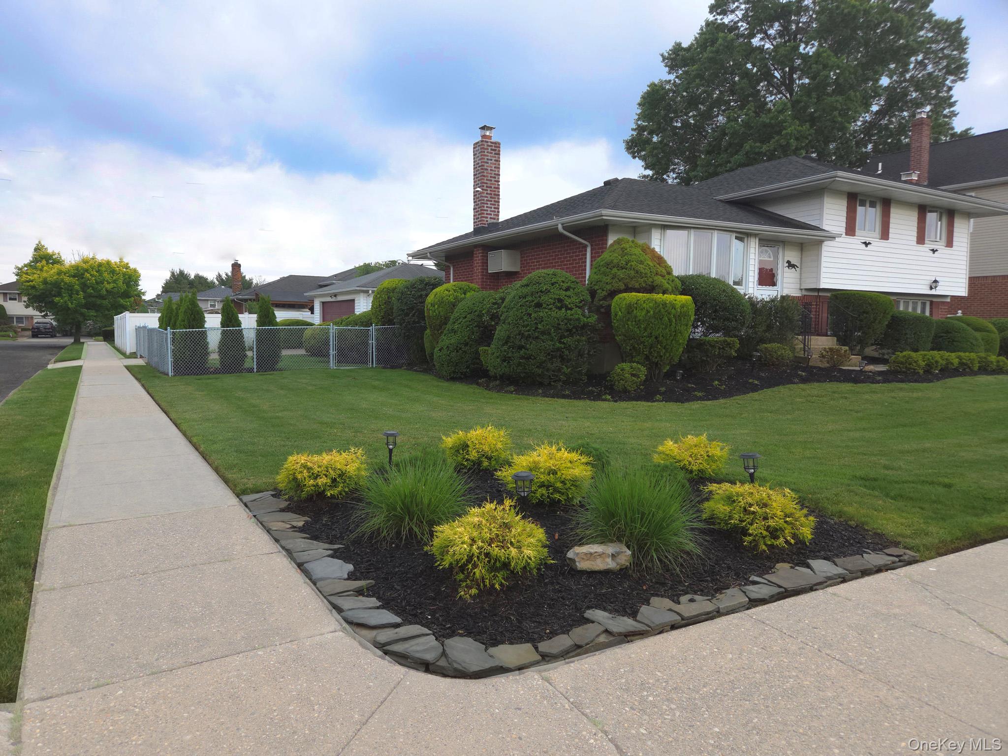 51 Eileen Avenue Property Photo 1