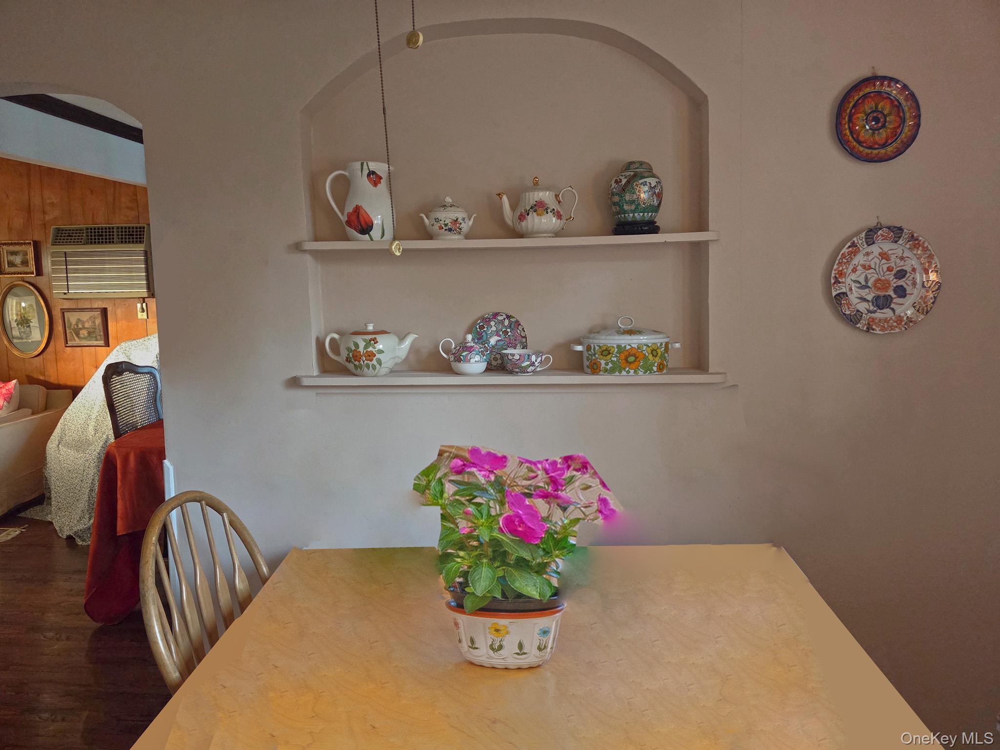 51 Eileen Avenue Property Photo 9