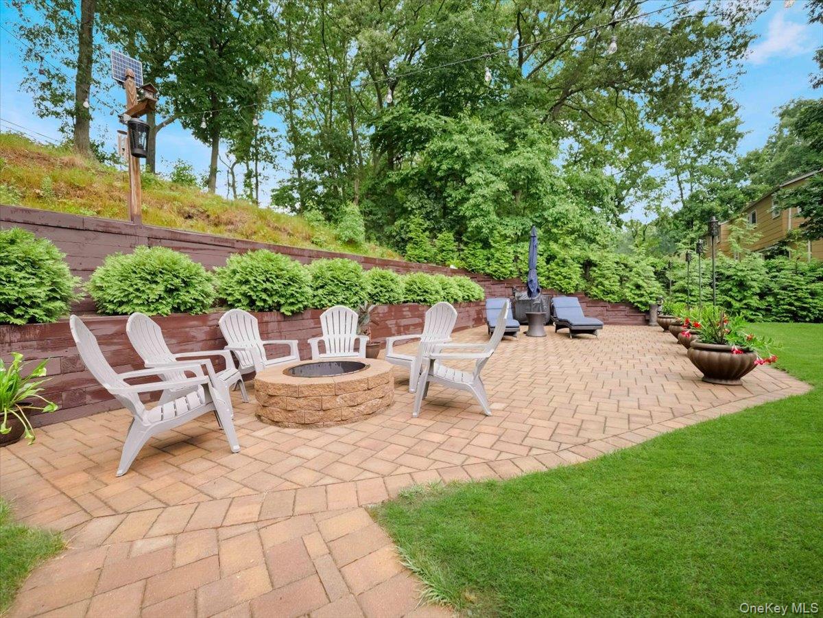 10 Burham Drive Property Photo 8