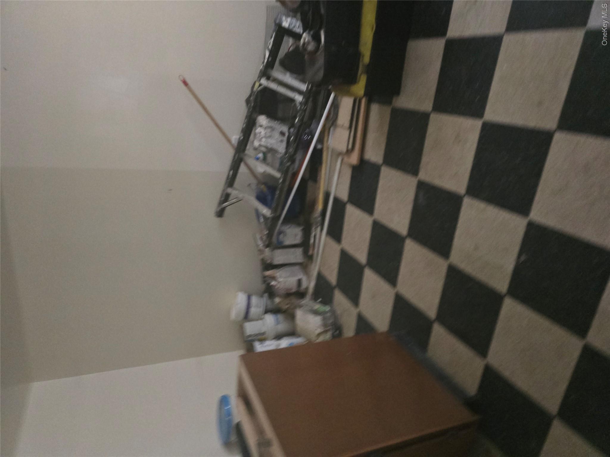 1460 Bryant Avenue Property Photo 27