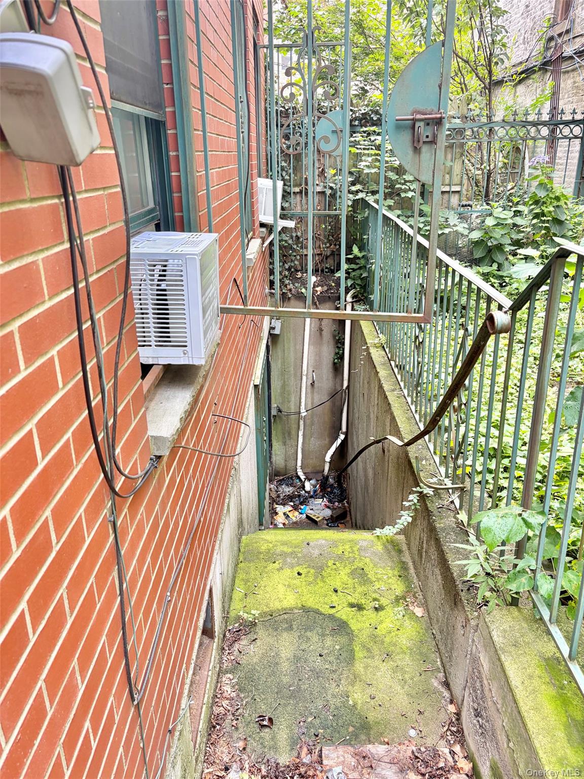 498 Classon Avenue Property Photo 25