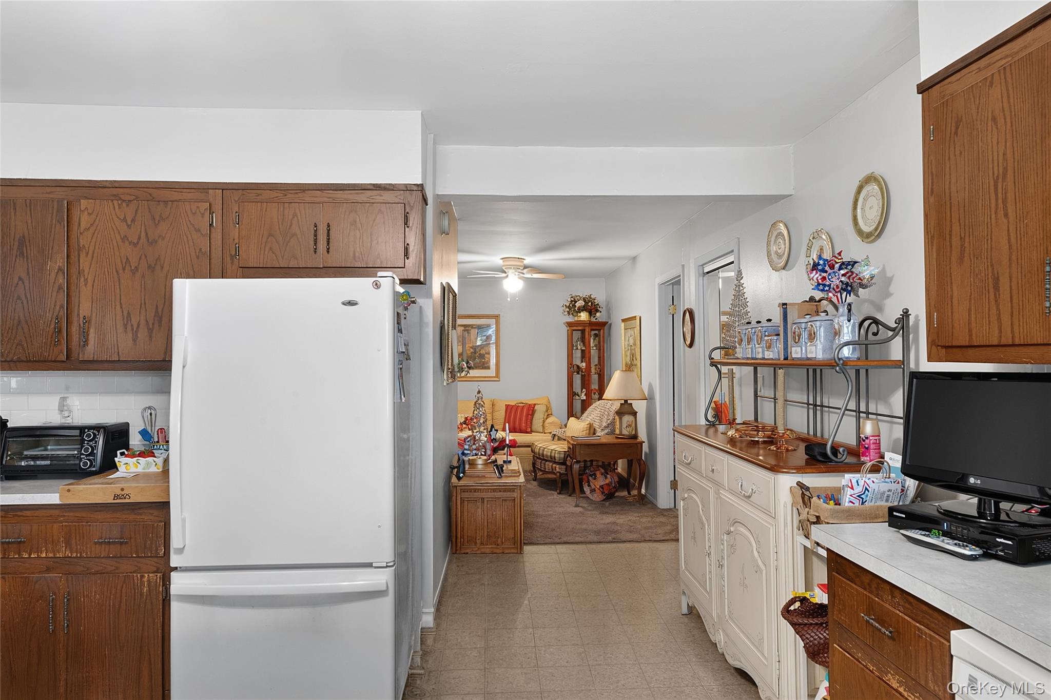 22 Curtis Lane Property Photo 36