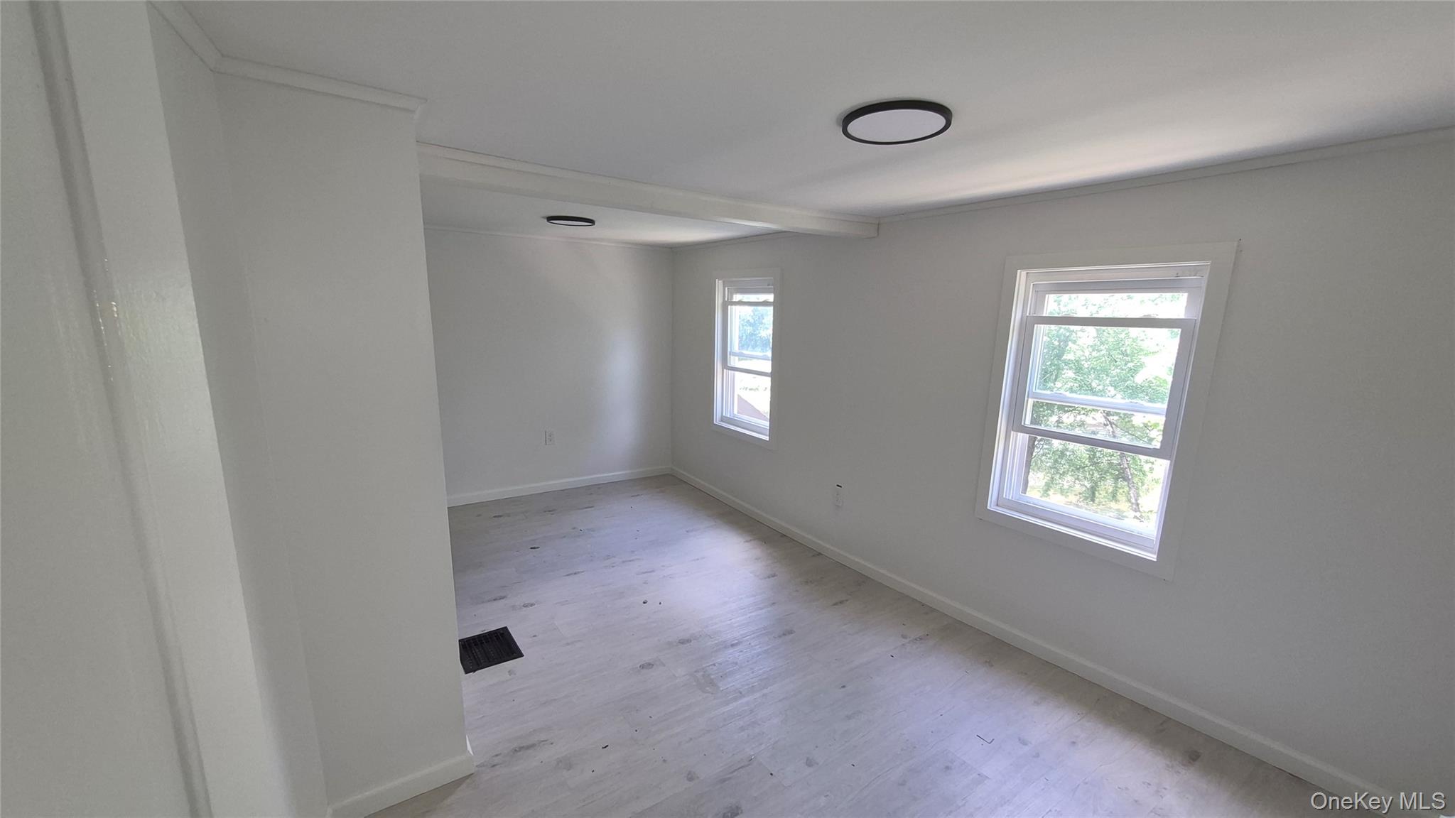 9 High Street Property Photo 4