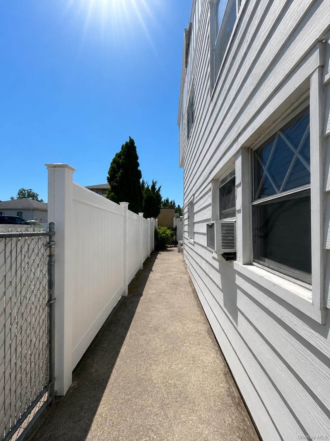 3280 Radio Drive Property Photo 4