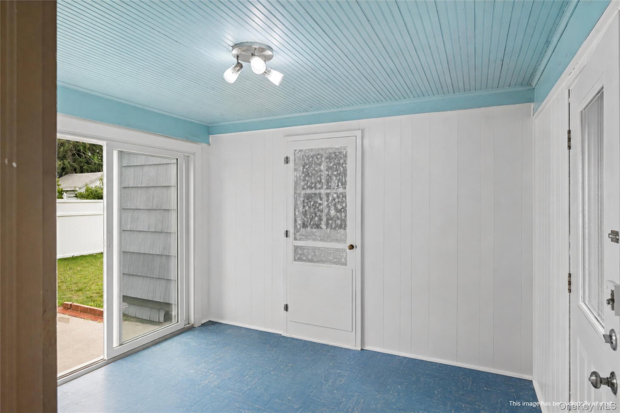 1 Heights Place Property Photo 11