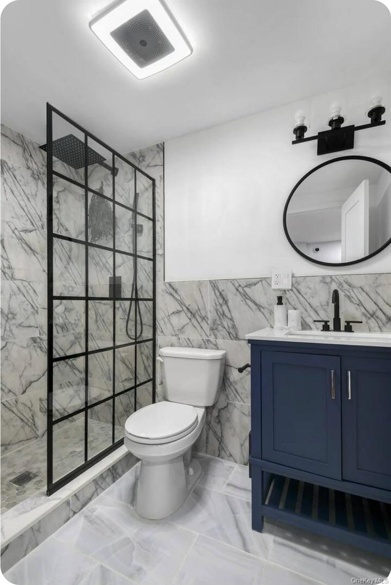 2276 Atlantic Avenue Property Photo 2