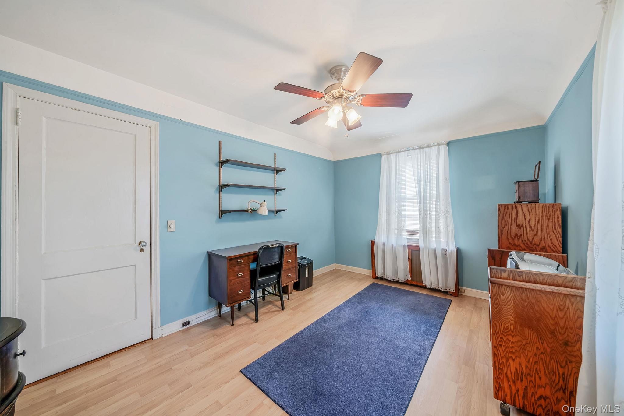 1621 Lurting Avenue Property Photo 14