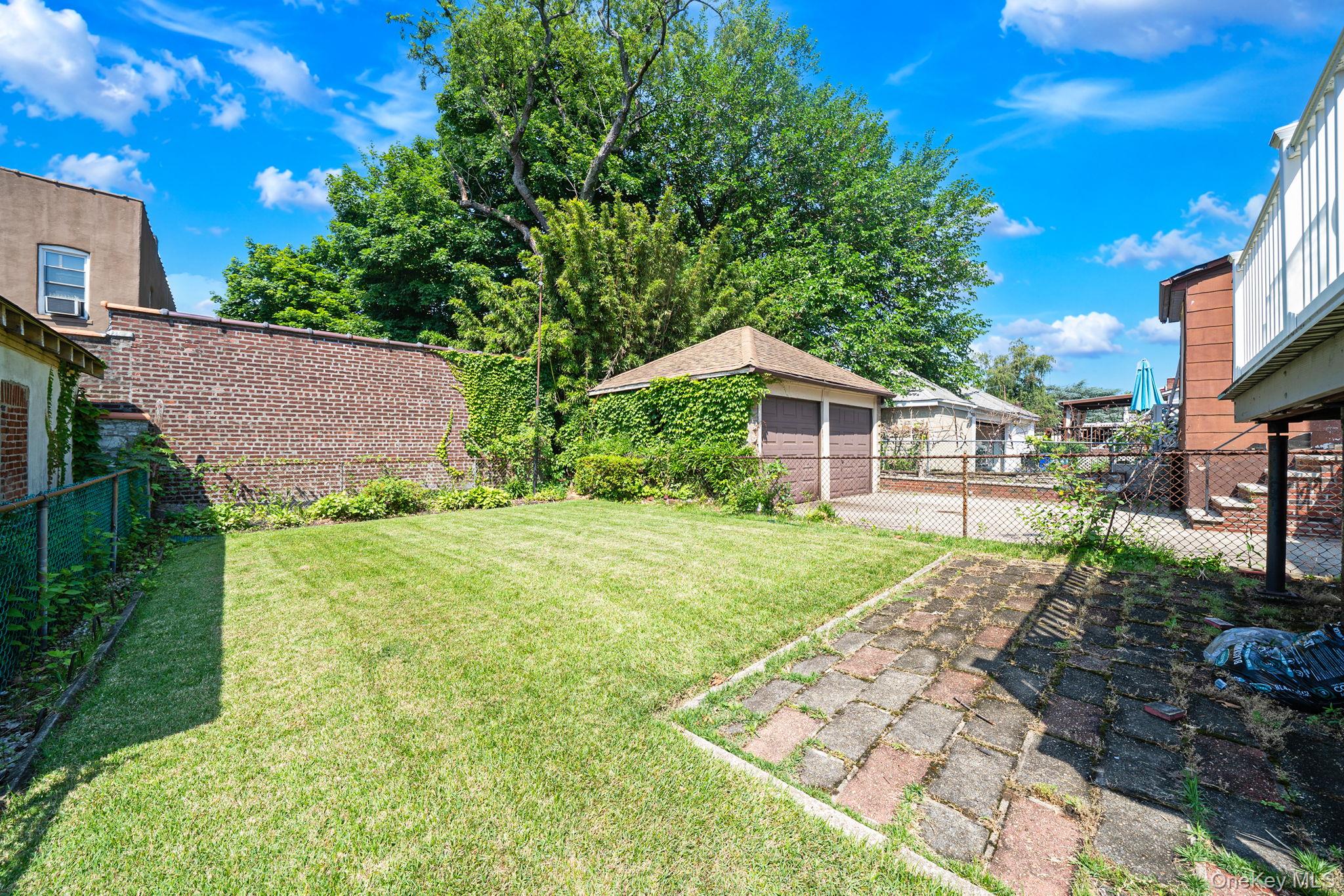 1621 Lurting Avenue Property Photo 31