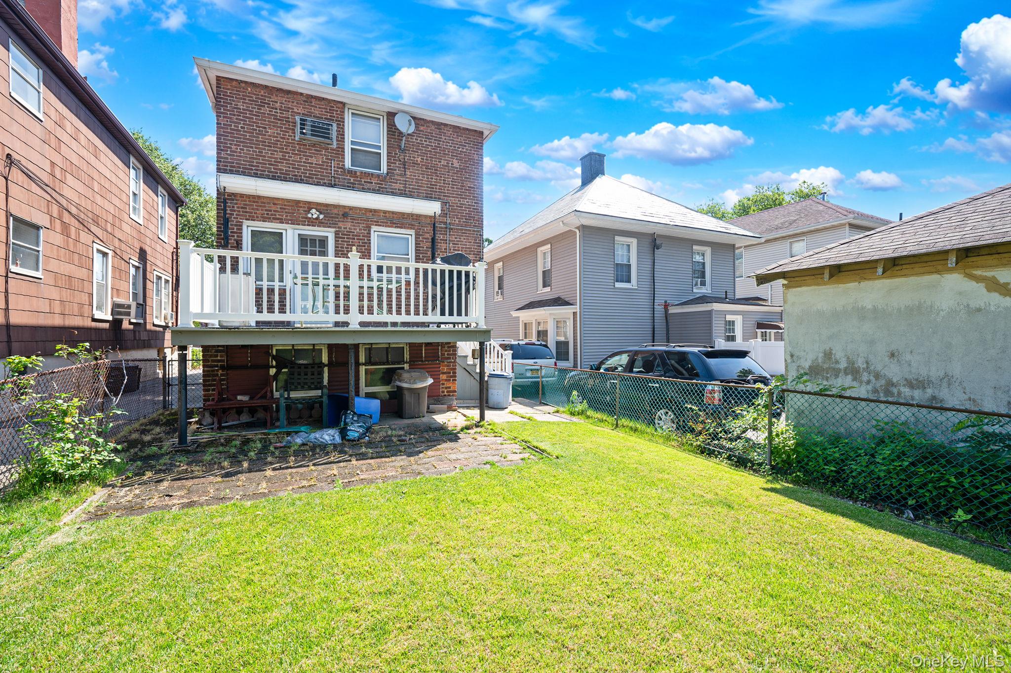 1621 Lurting Avenue Property Photo 34