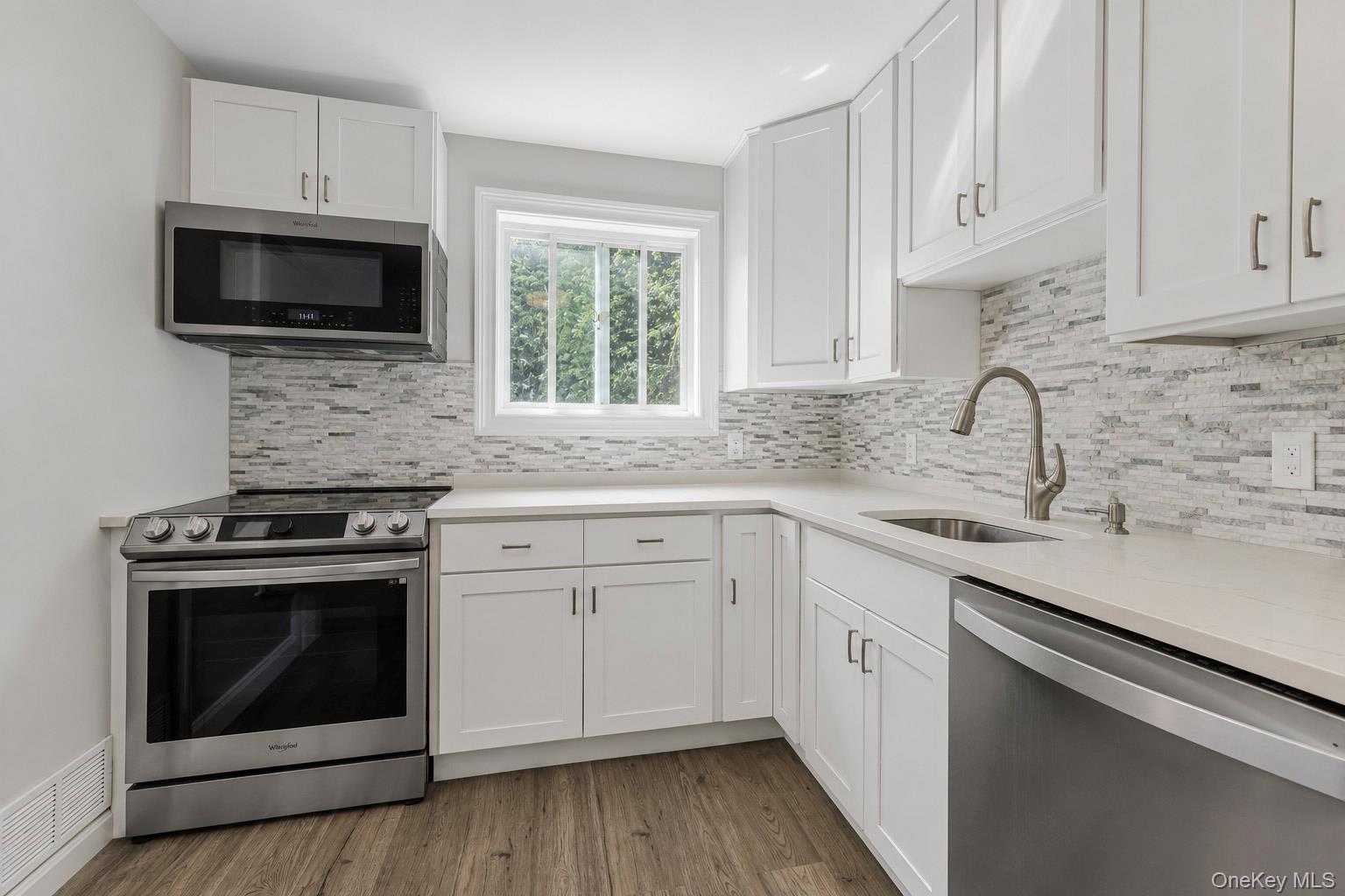 676 Scarsdale Road Property Photo 8