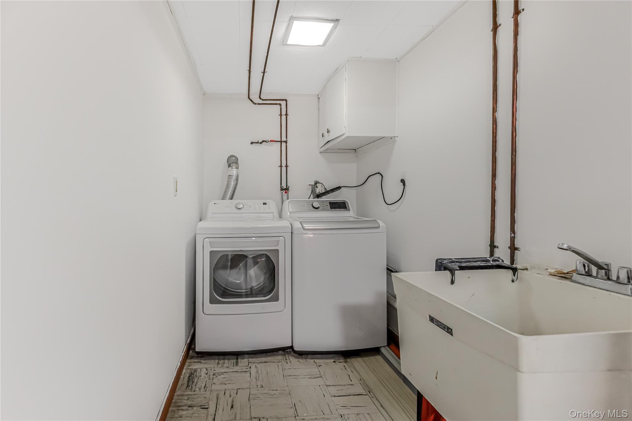 676 Scarsdale Road Property Photo 17