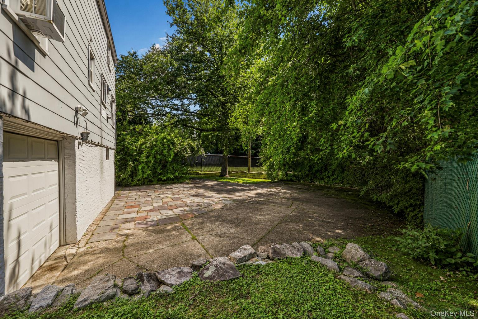 676 Scarsdale Road Property Photo 19