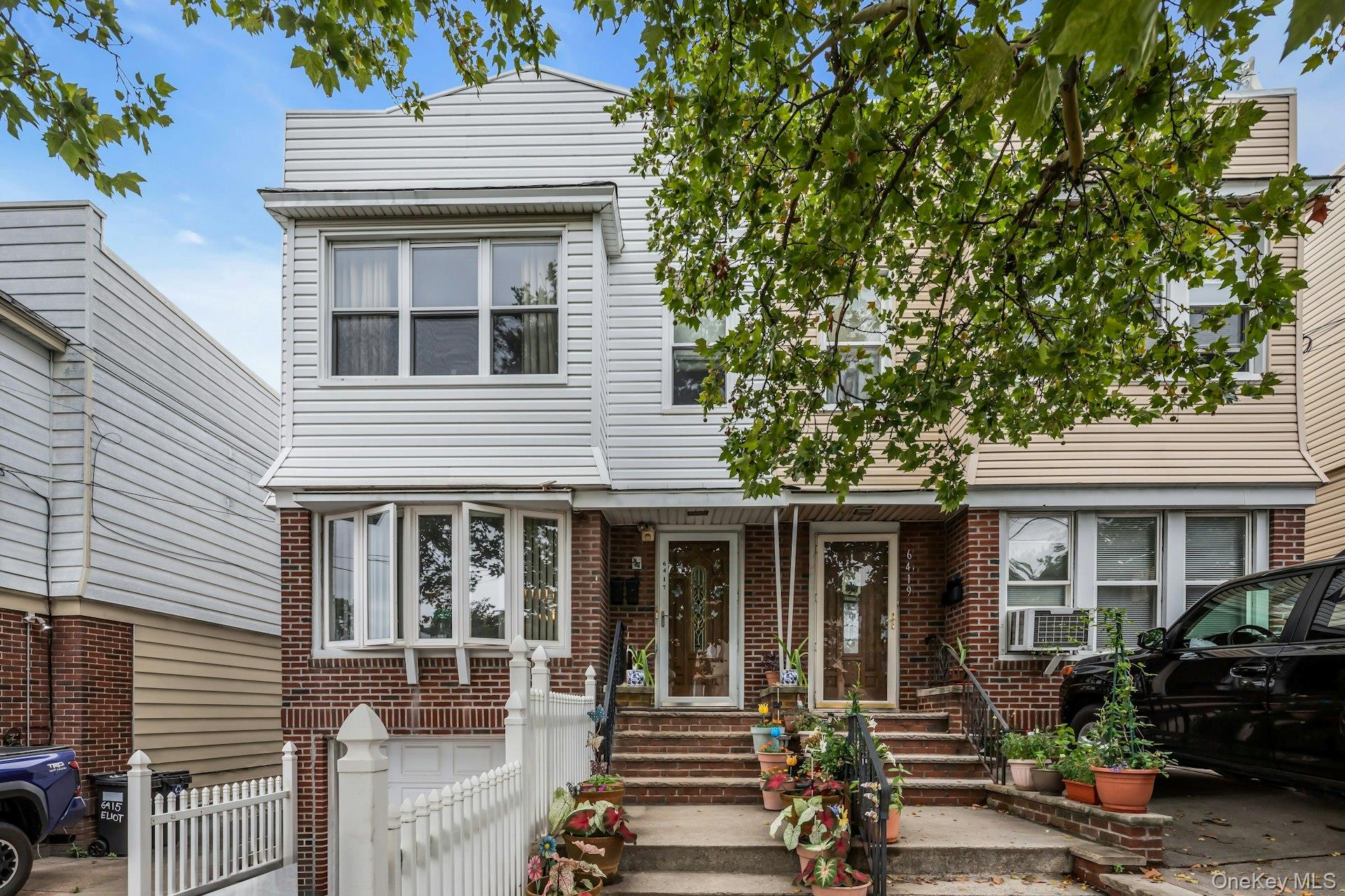6417 Eliot Avenue Property Photo 1