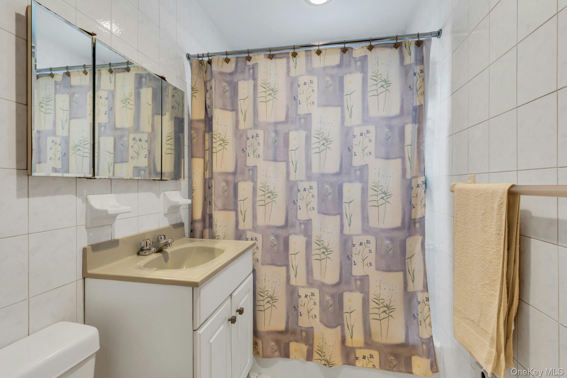 6417 Eliot Avenue Property Photo 33