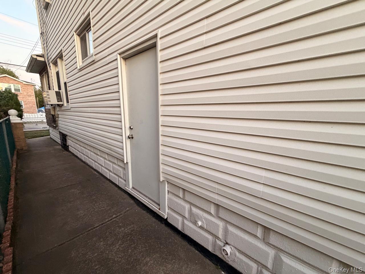 13744 218th Street Property Photo 19