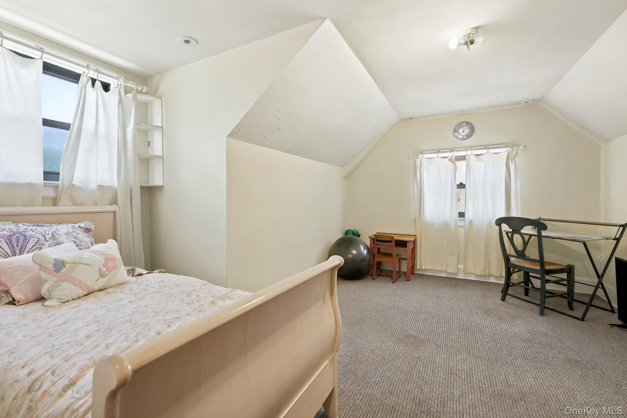 873 James Street Property Photo 19