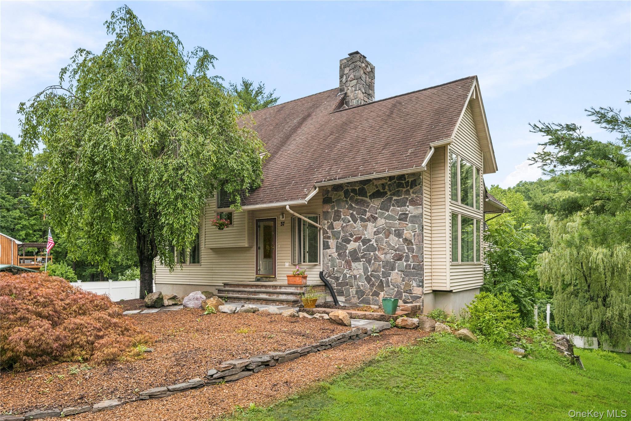 37 Rumsey Road Property Photo 4
