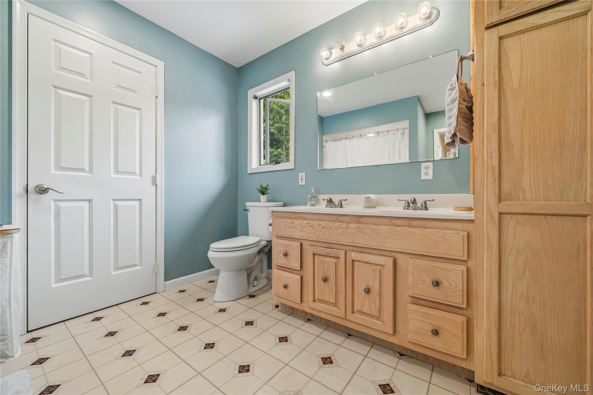 37 Rumsey Road Property Photo 23