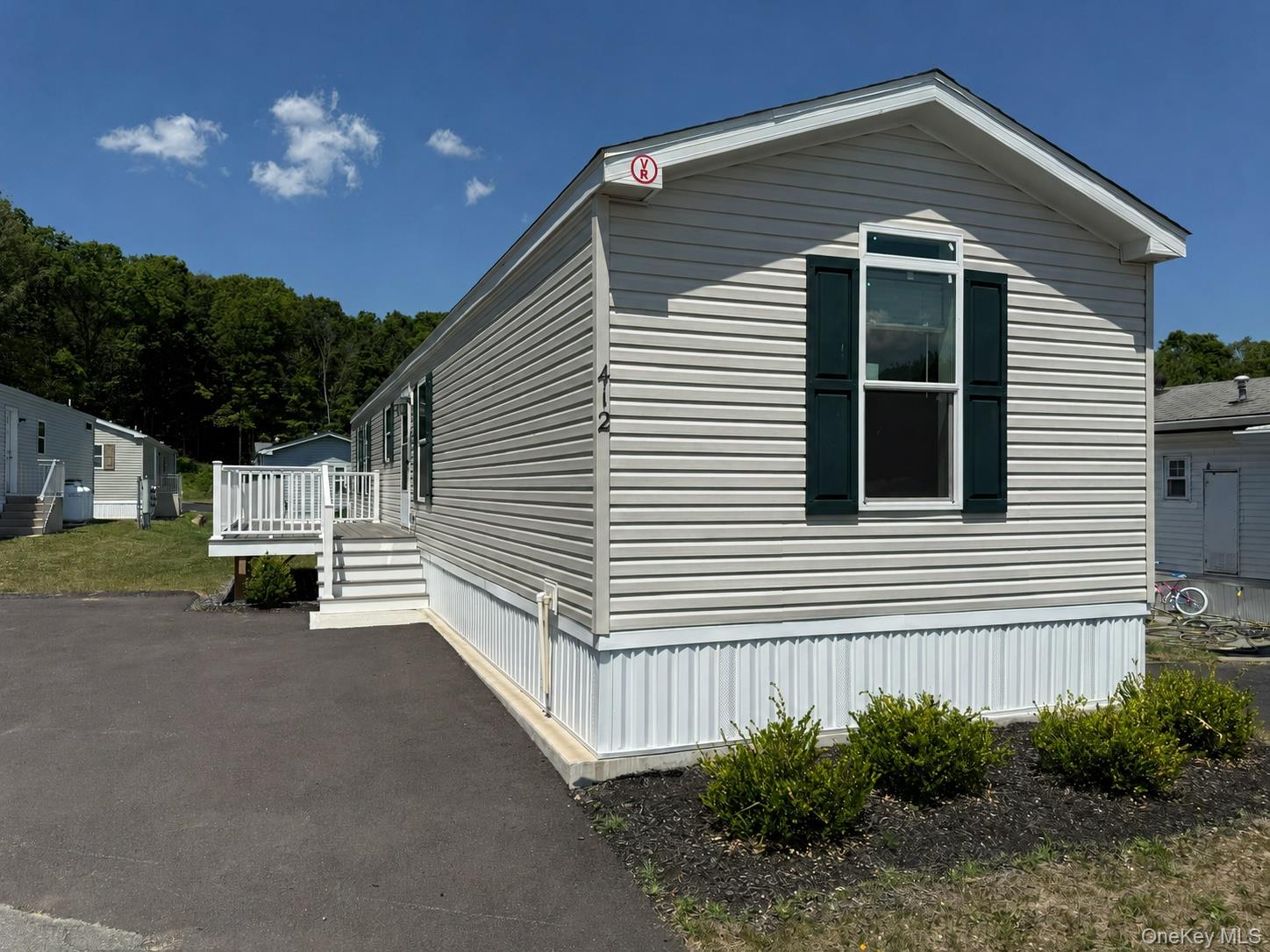 412 4th Avenue Property Photo 1