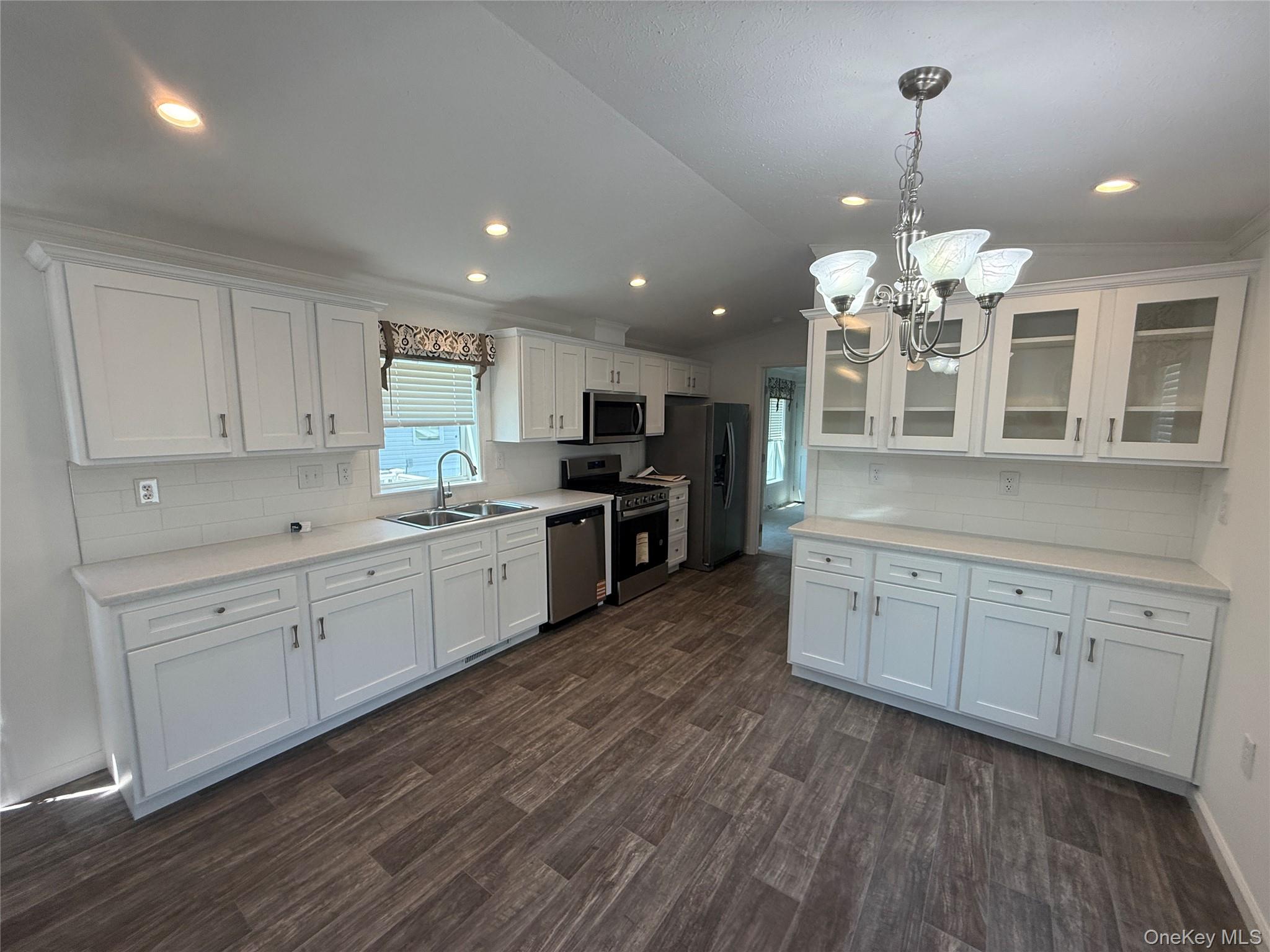 412 4th Avenue Property Photo 3