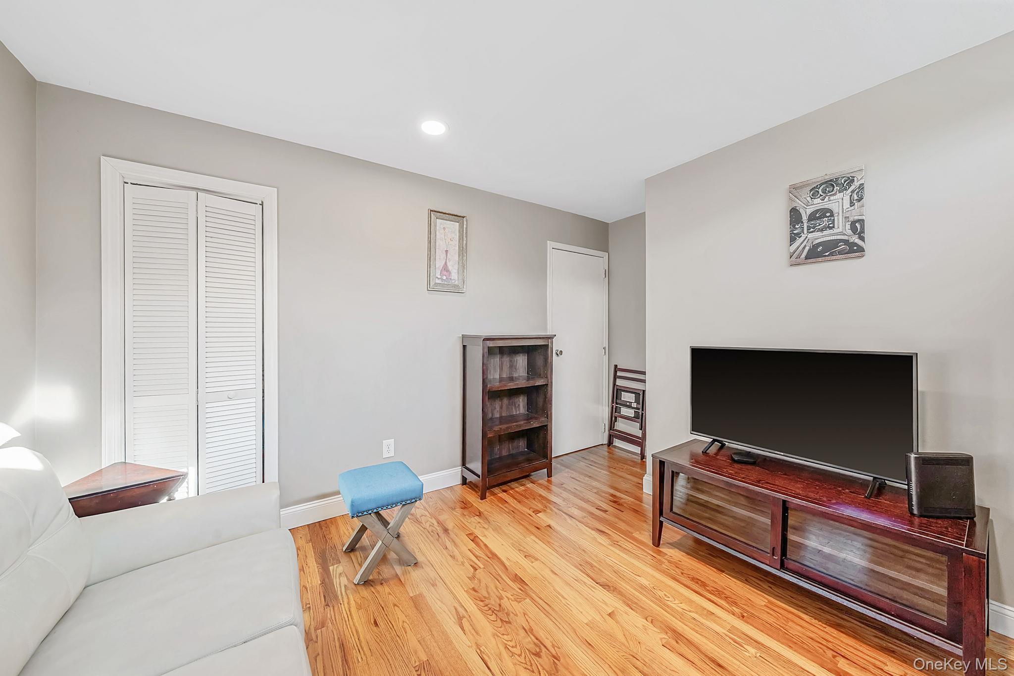 37 Oak Forest Drive Property Photo 19