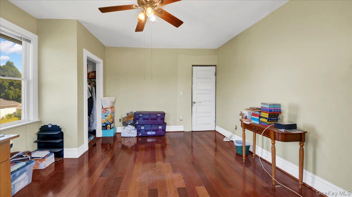 228 Weyman Avenue Property Photo 14