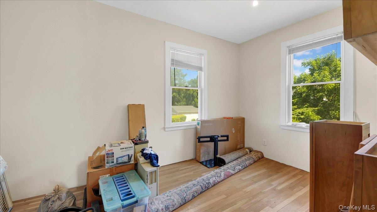 228 Weyman Avenue Property Photo 20