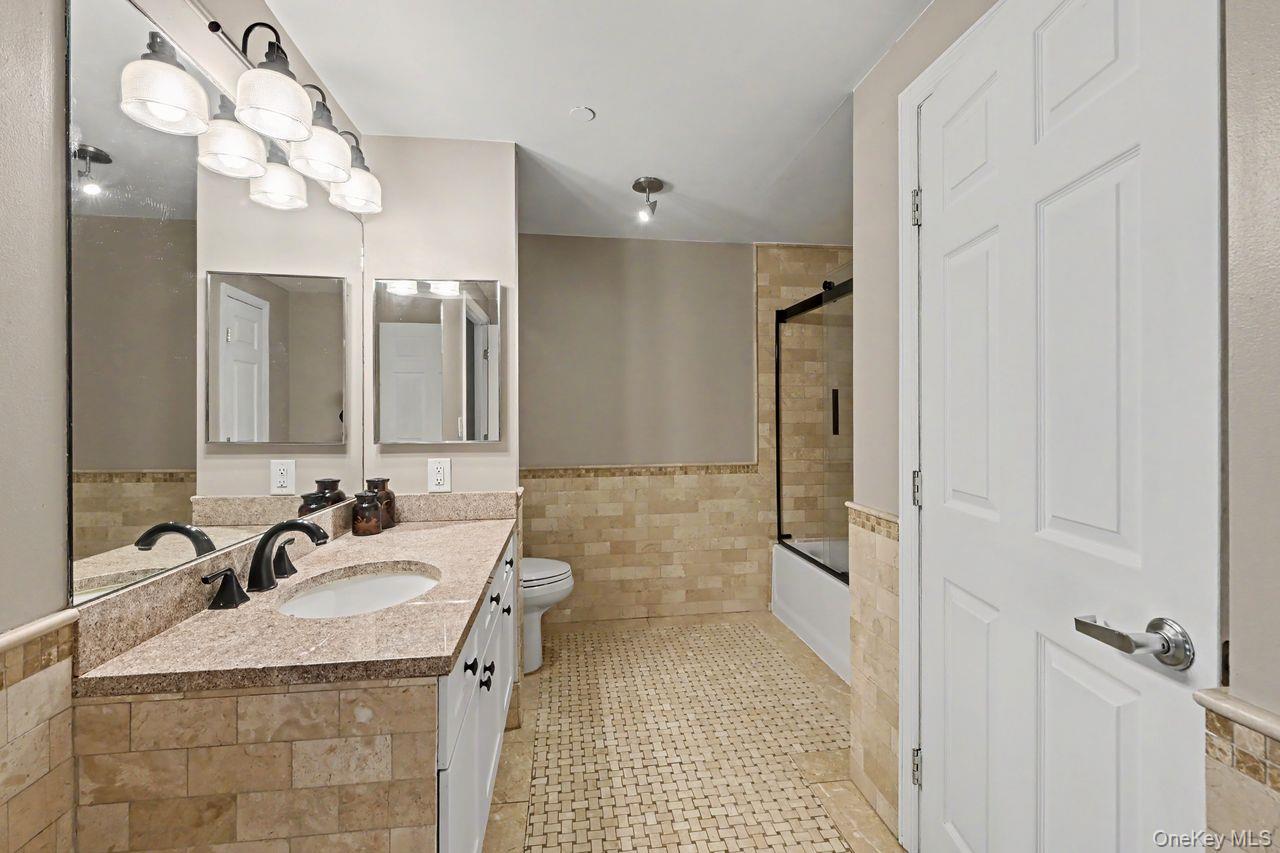 300 Mamaroneck Avenue 419 Property Photo 14