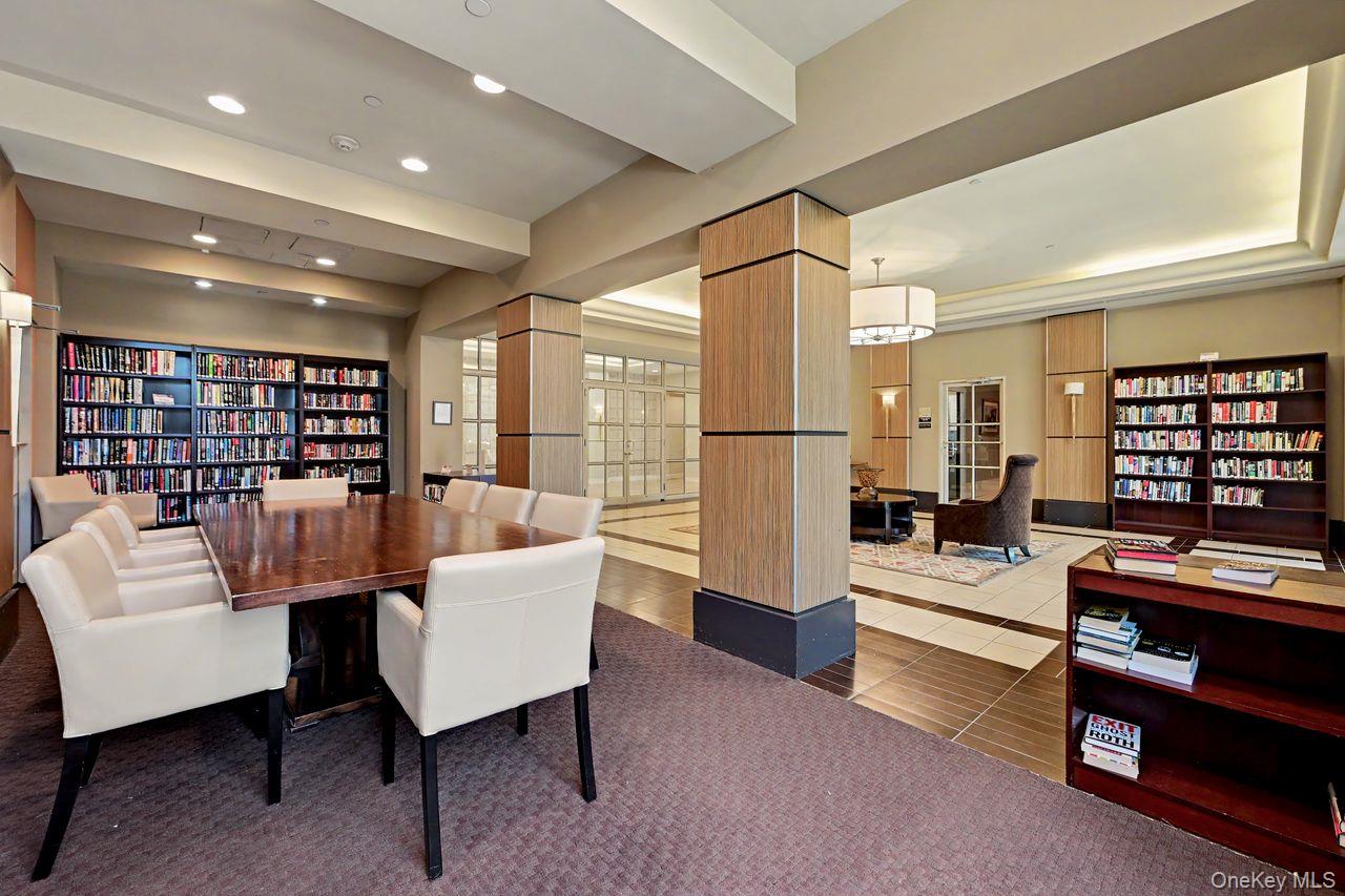 300 Mamaroneck Avenue 419 Property Photo 19