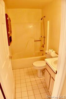 305 Gazebo Court Property Photo 13