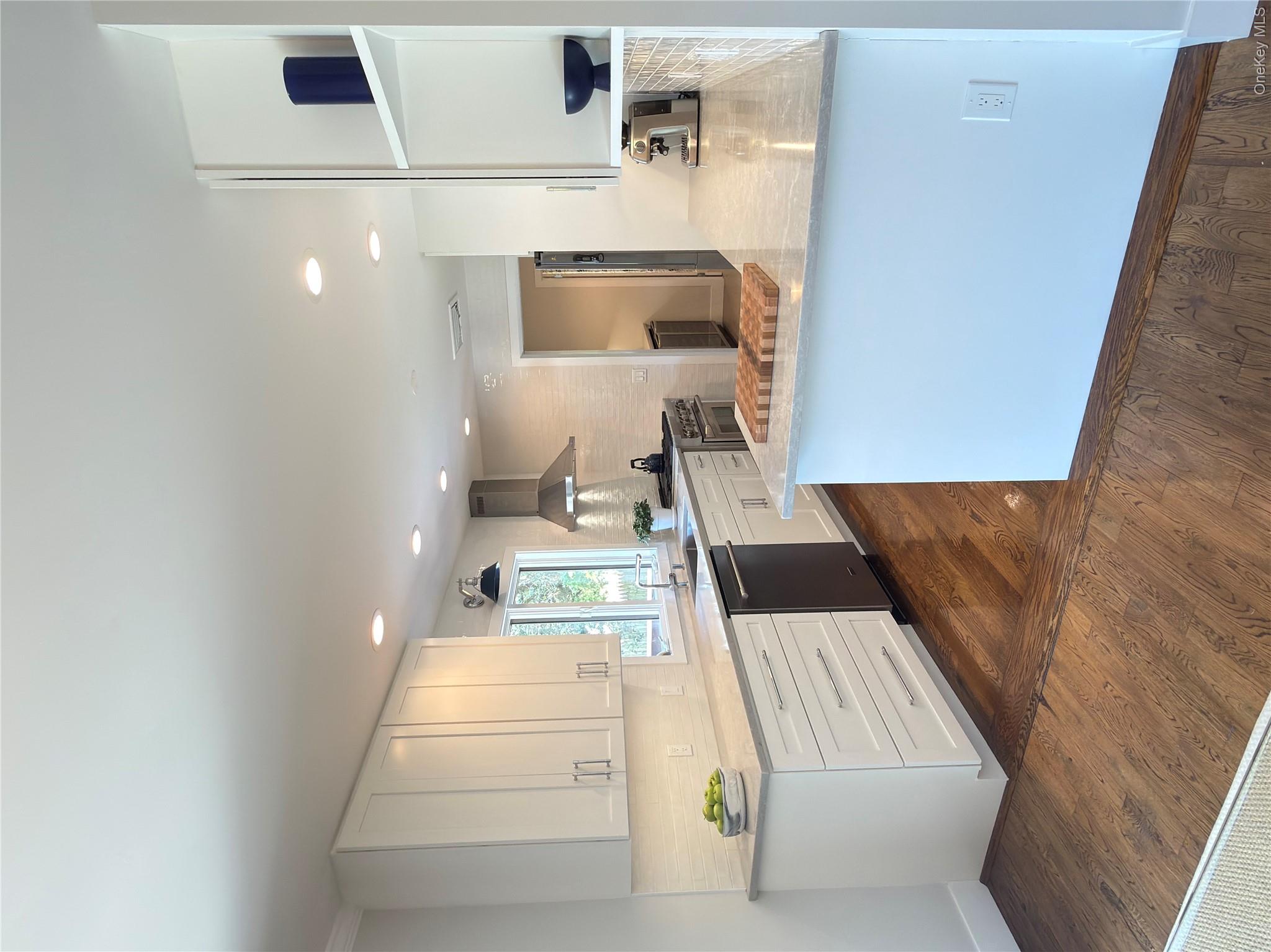 17 Locust Street Property Photo 4