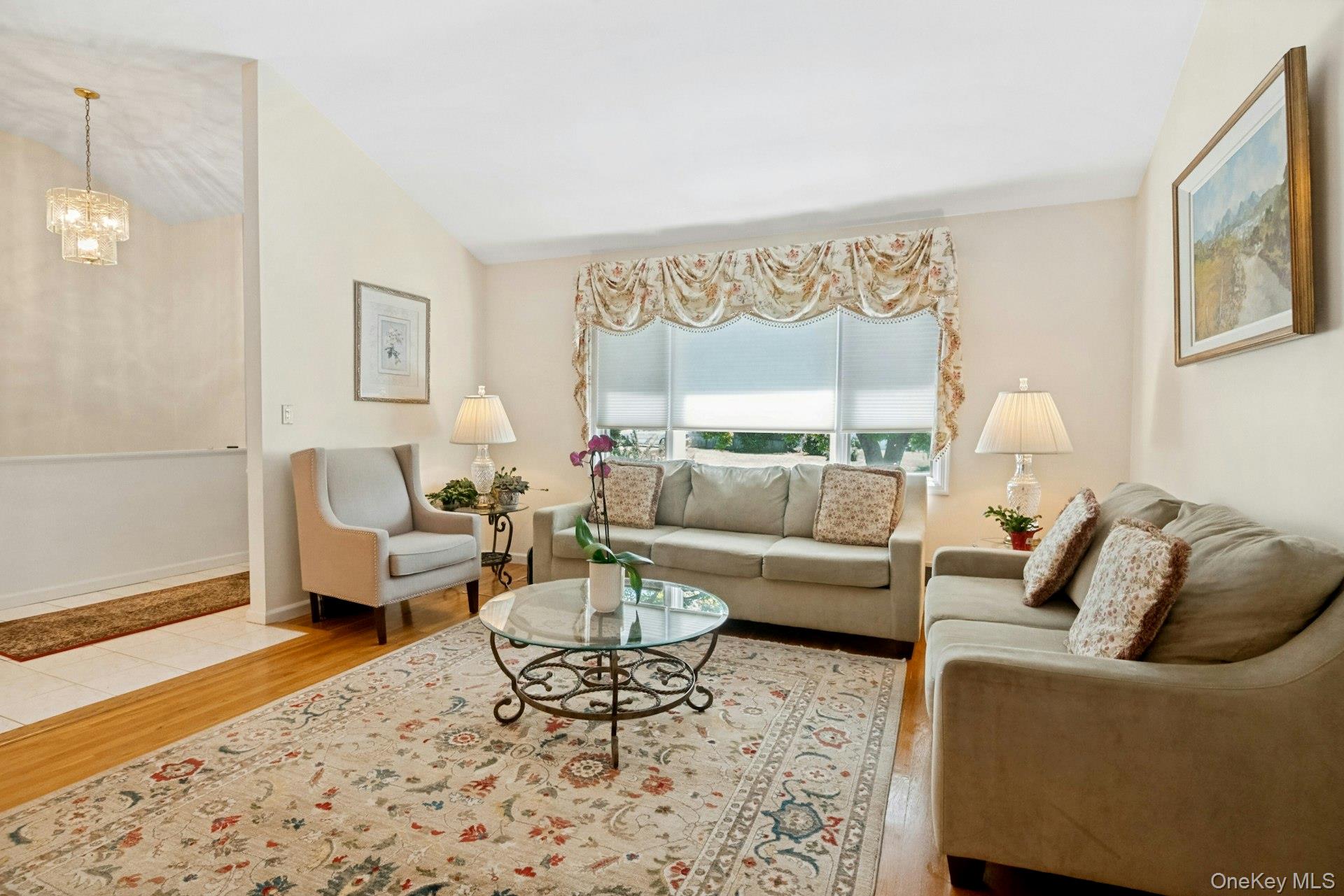 82 Holbrooke Road Property Photo 3