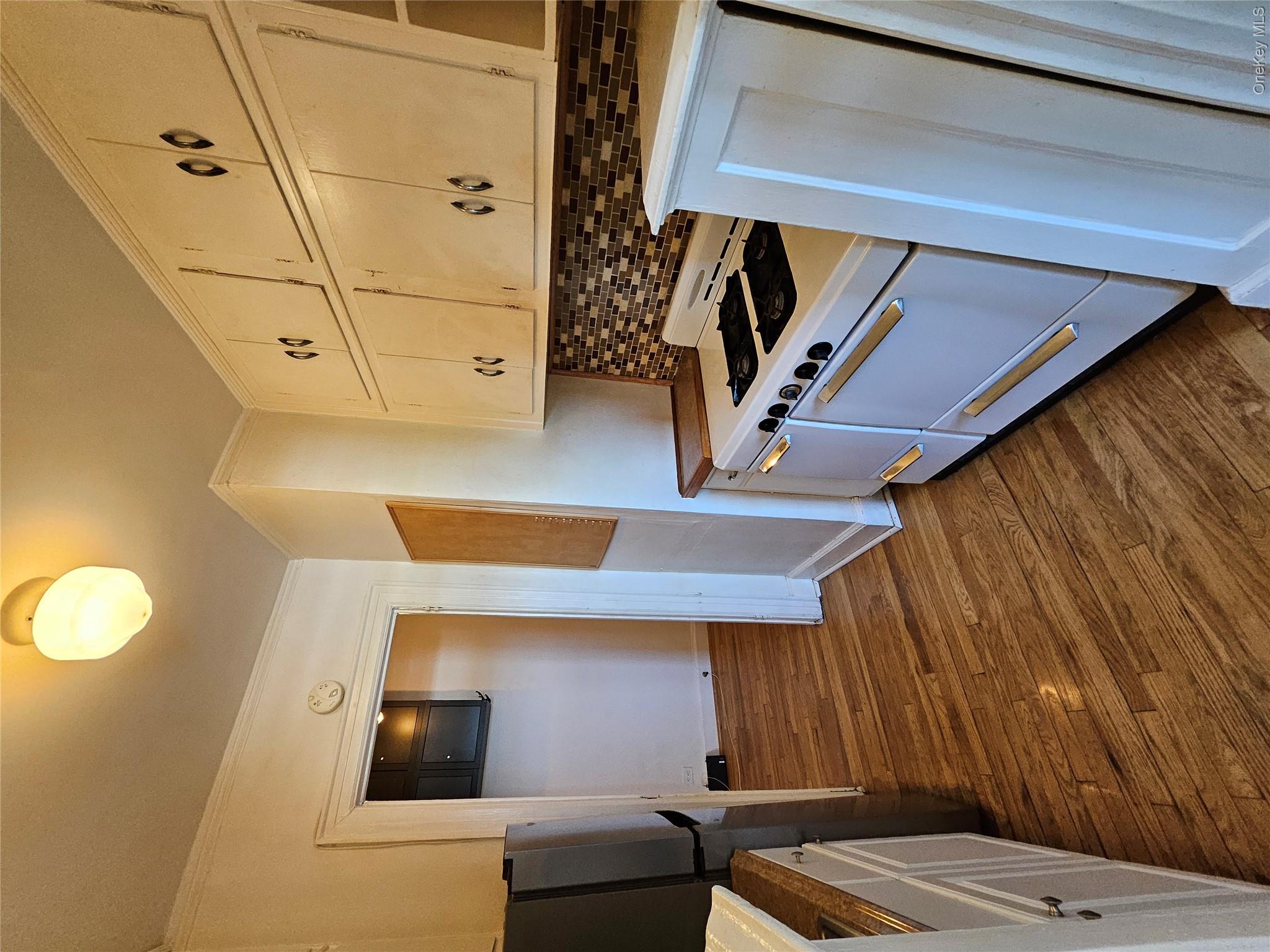 23 Old Mamaroneck Road 5k Property Photo 17