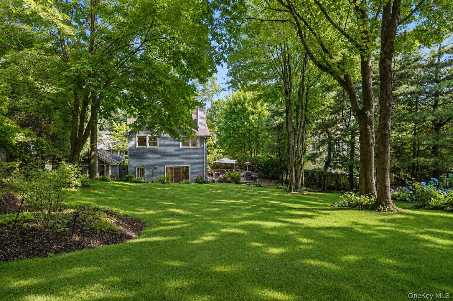 26 Davis Avenue Property Photo 2