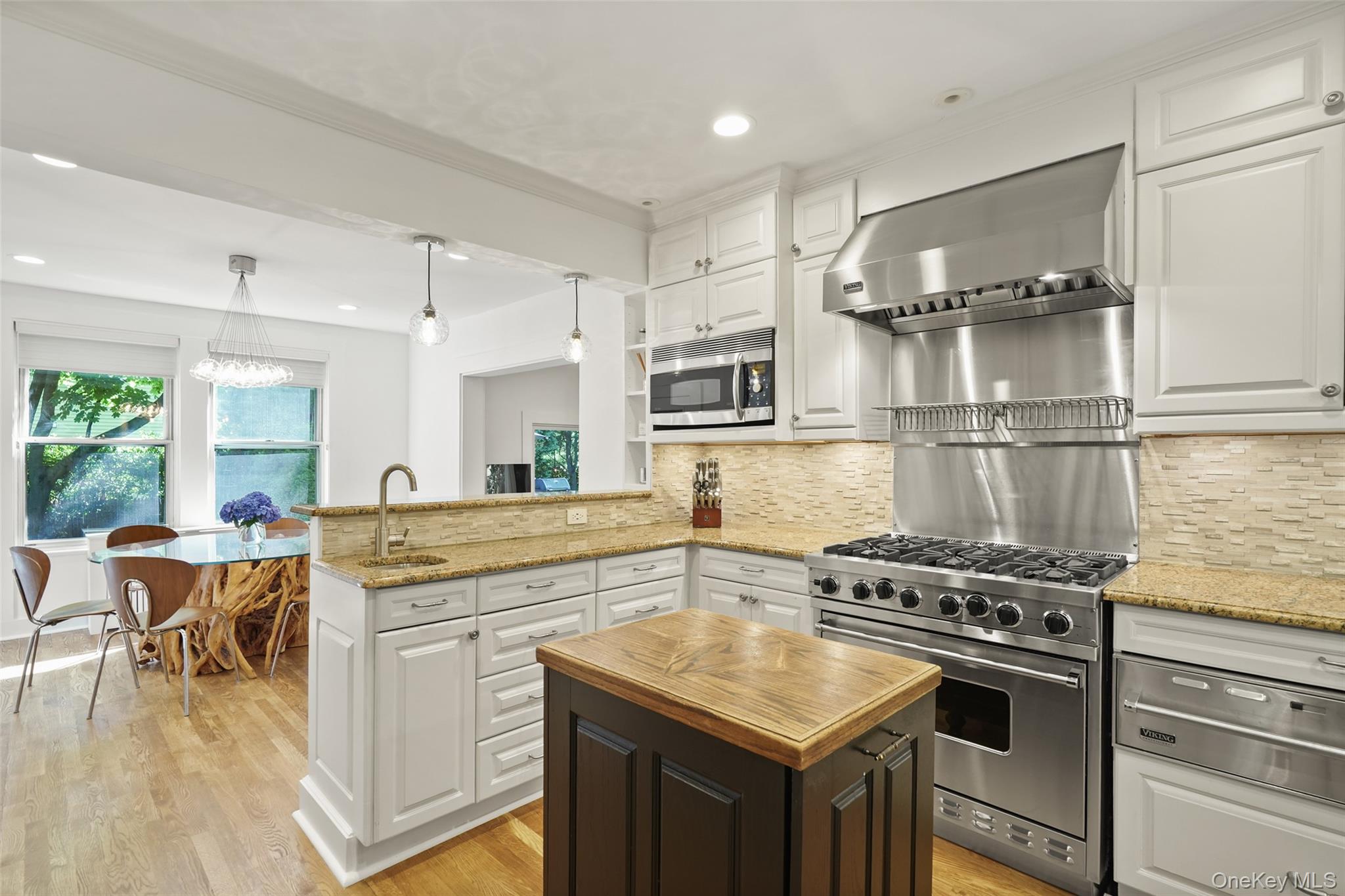 26 Davis Avenue Property Photo 8