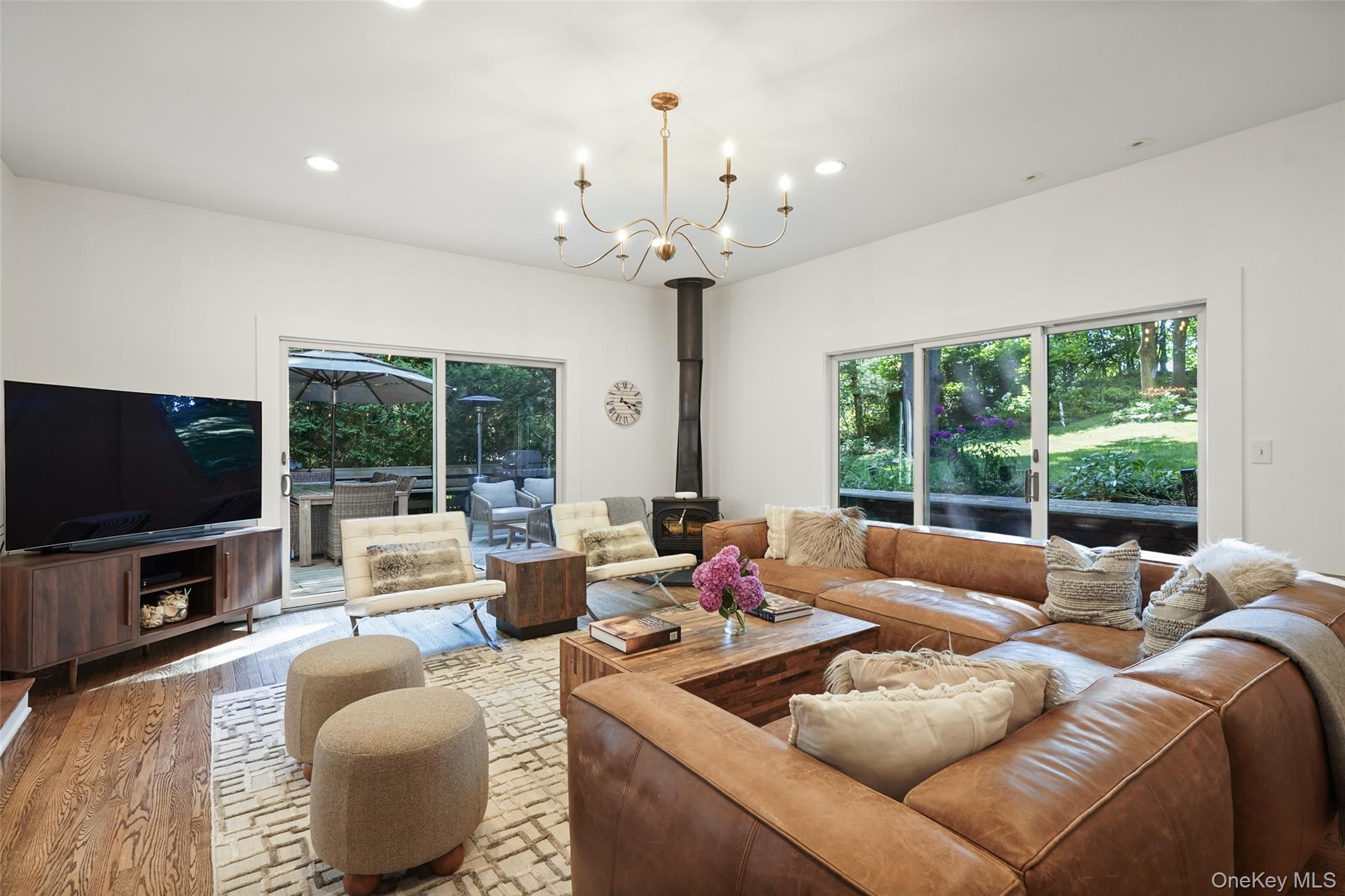 26 Davis Avenue Property Photo 14