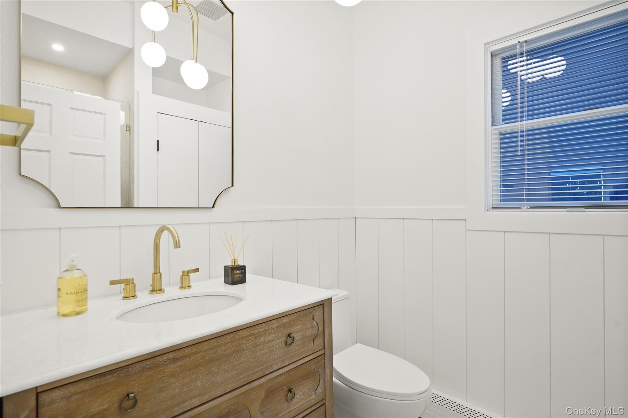26 Davis Avenue Property Photo 16
