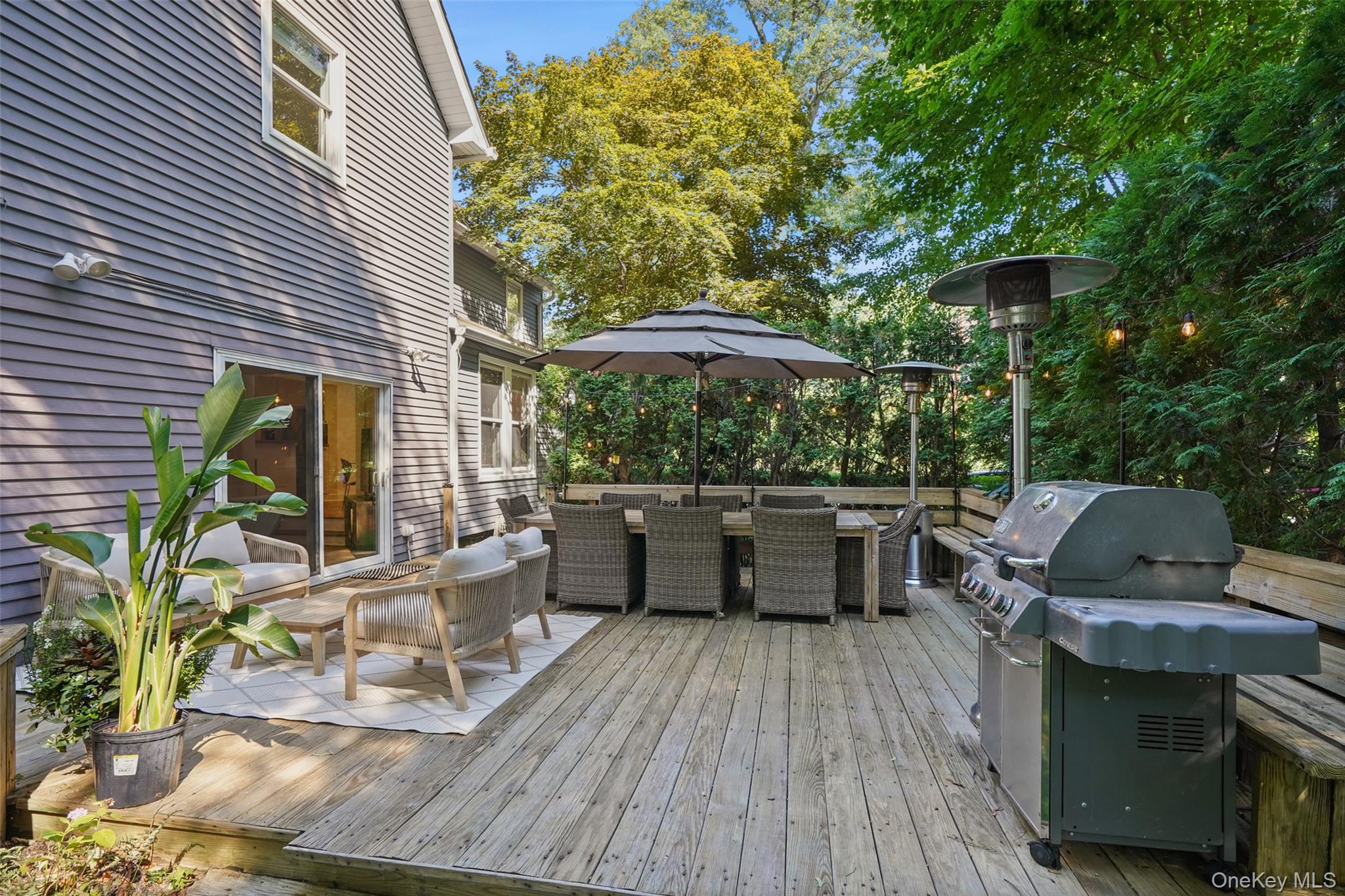 26 Davis Avenue Property Photo 34