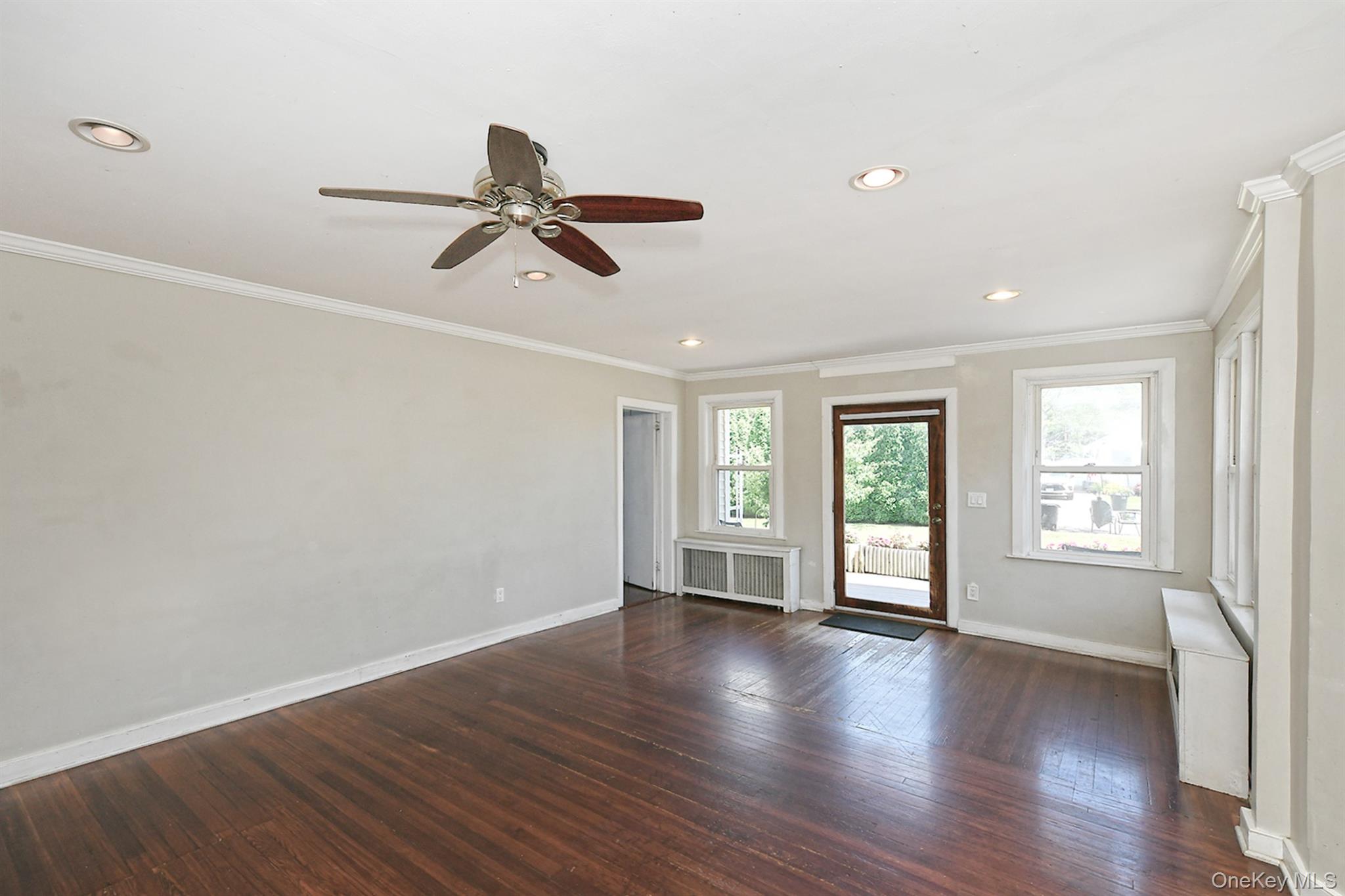 38 Roosevelt Avenue Property Photo 7