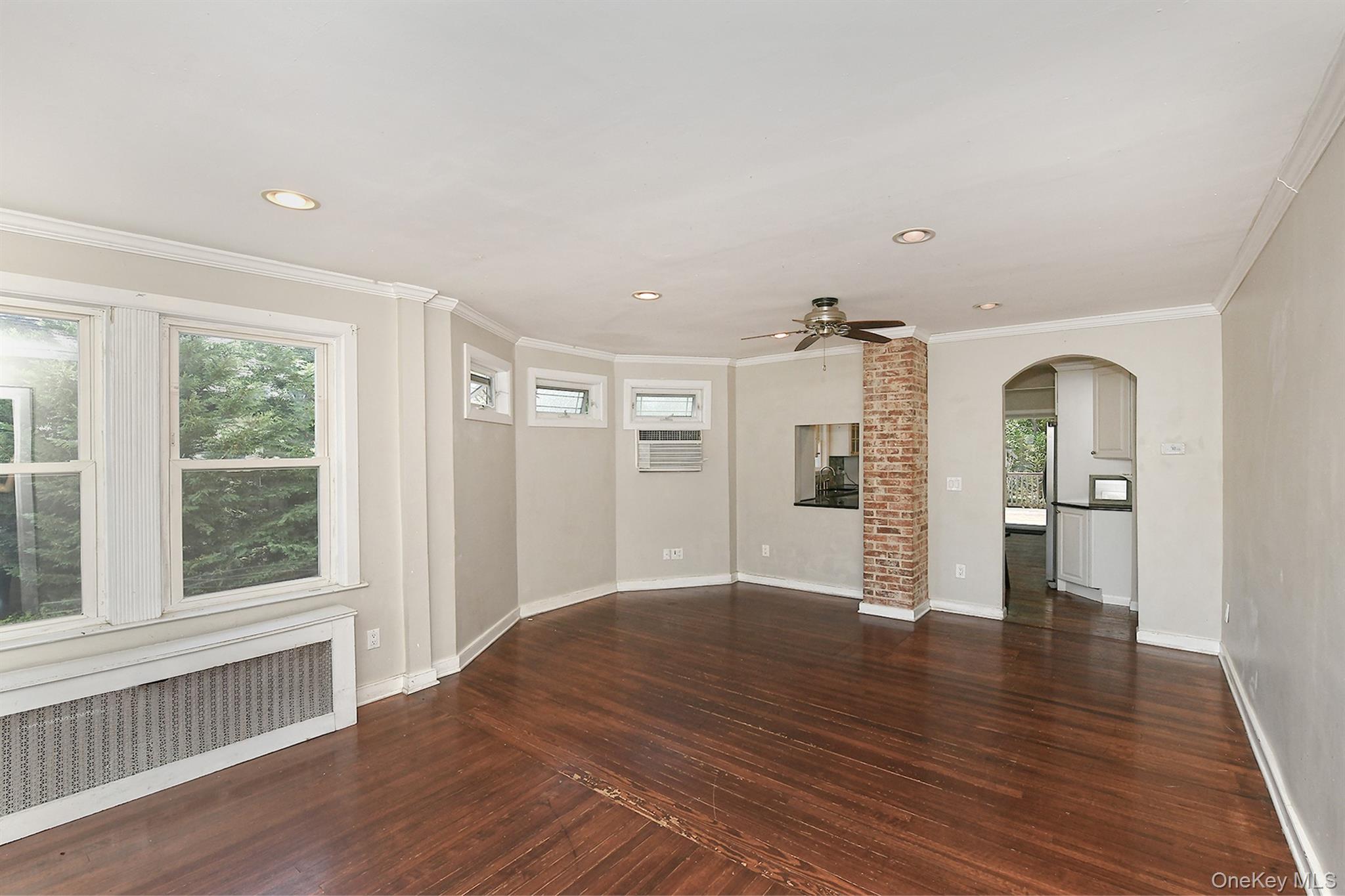 38 Roosevelt Avenue Property Photo 8