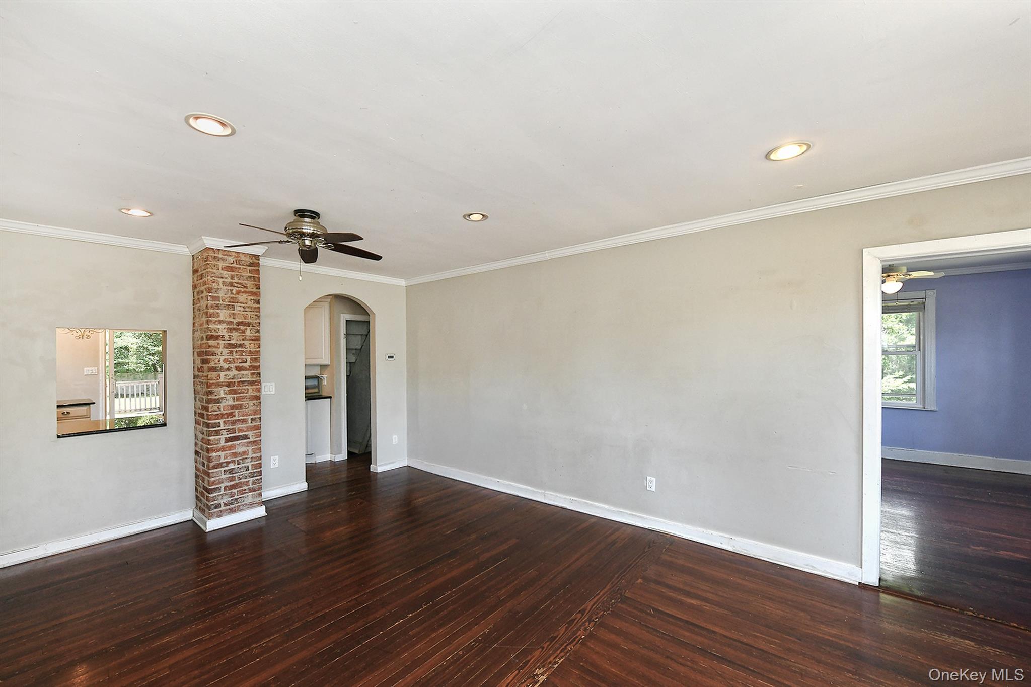 38 Roosevelt Avenue Property Photo 10