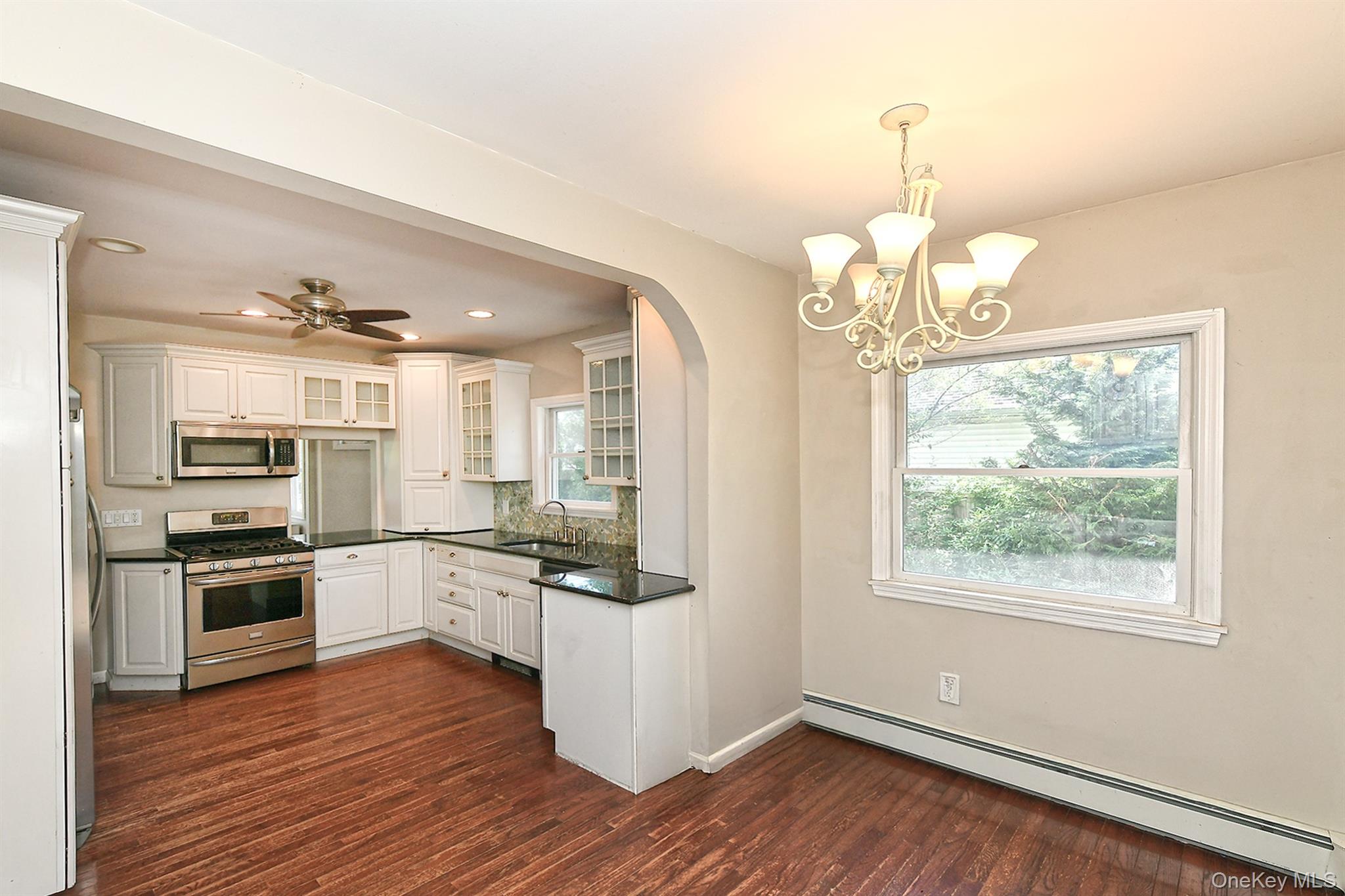 38 Roosevelt Avenue Property Photo 14