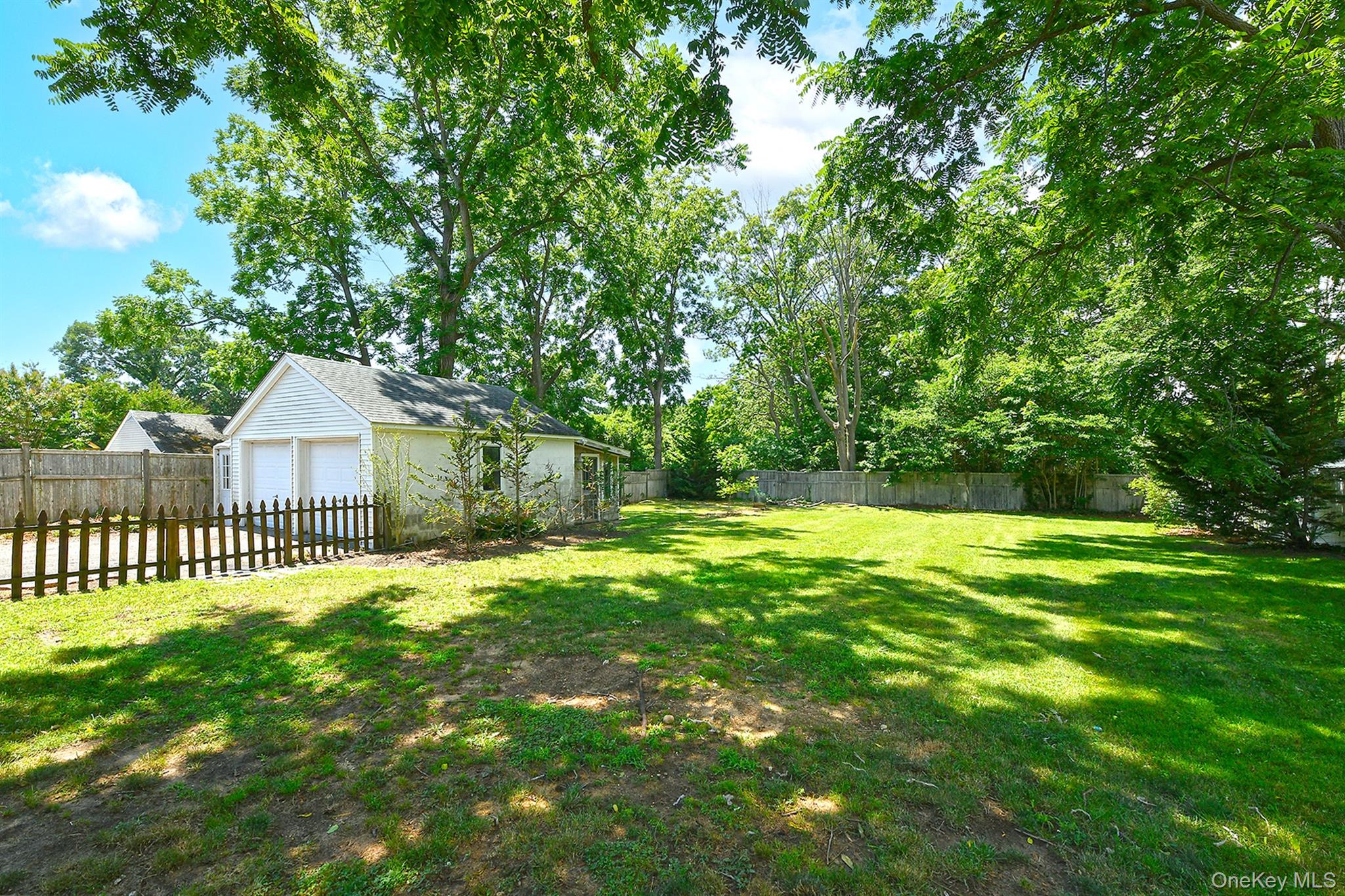 38 Roosevelt Avenue Property Photo 25