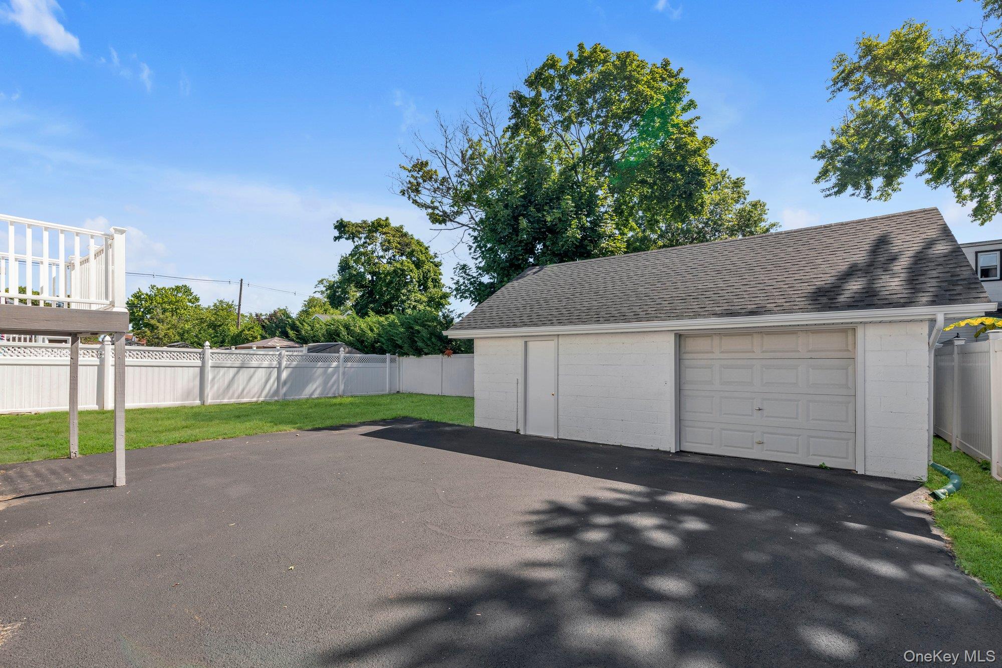 43 Westside Avenue Property Photo 21