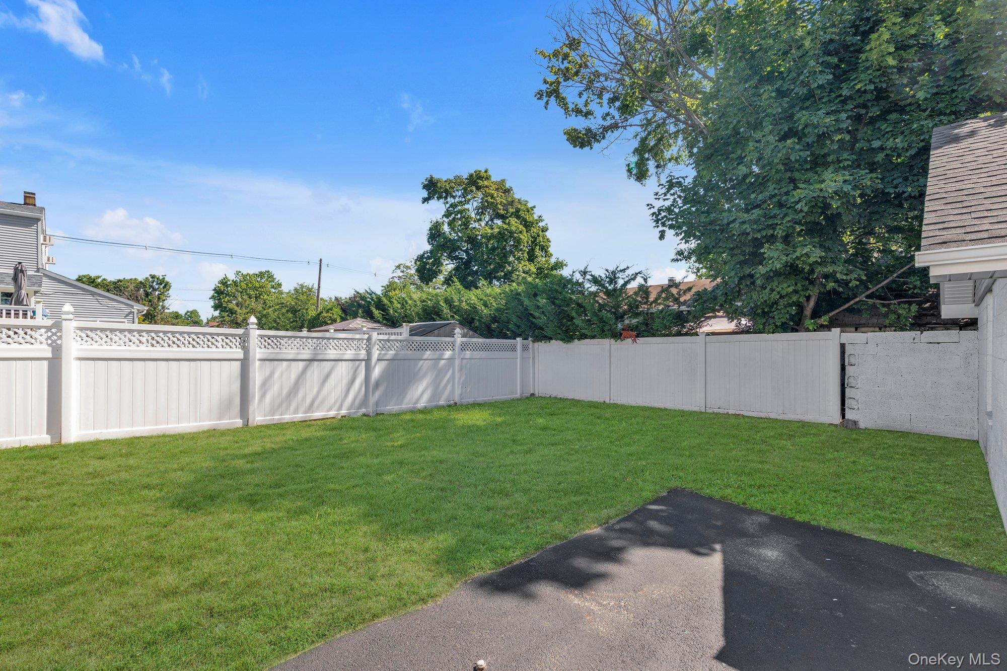 43 Westside Avenue Property Photo 22