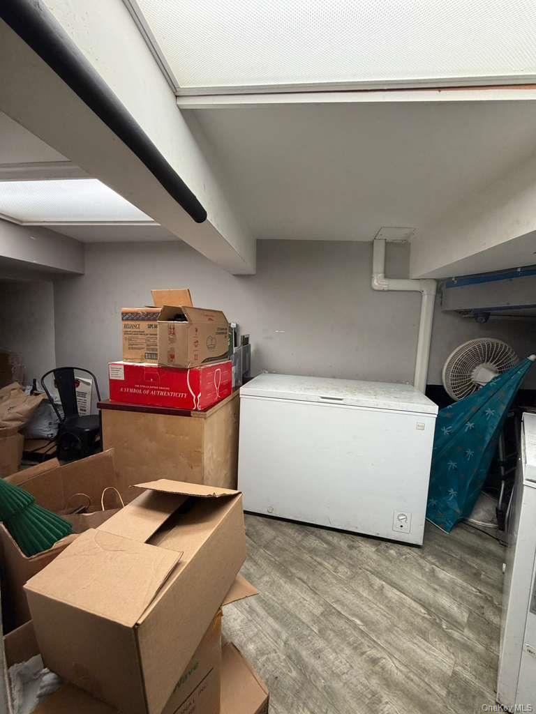 9215 Rockaway Boulevard Property Photo 12